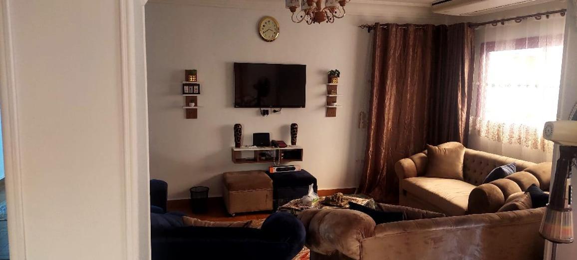 Excellent House * Cairo
